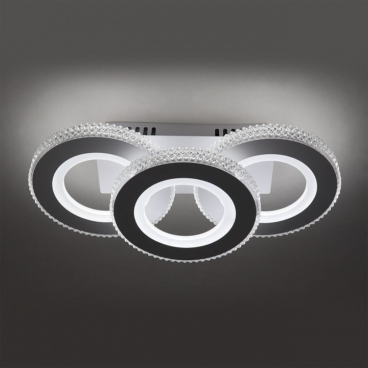 Потолочная люстра Escada ERIS 10265/3LED