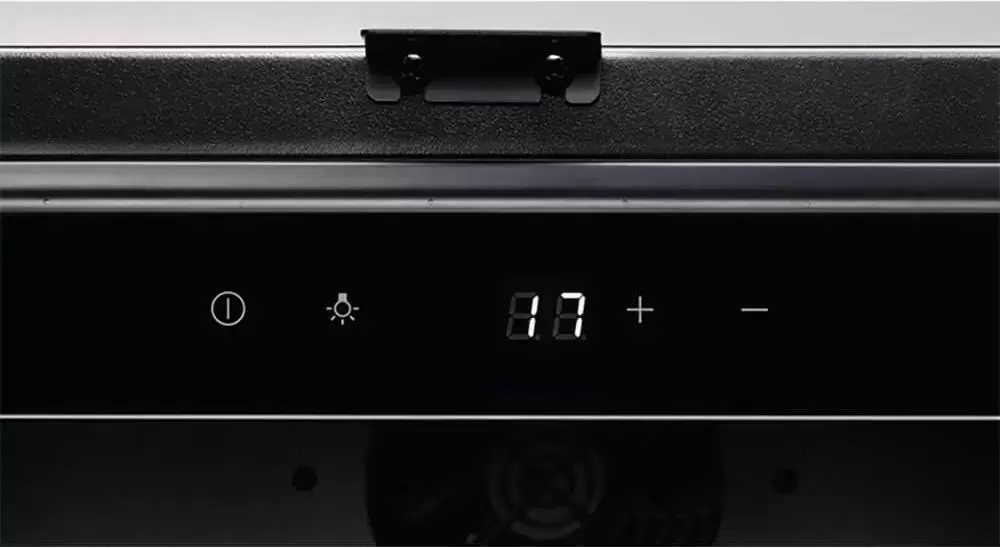 Встраиваемый винный шкаф Electrolux EWUS052B5B