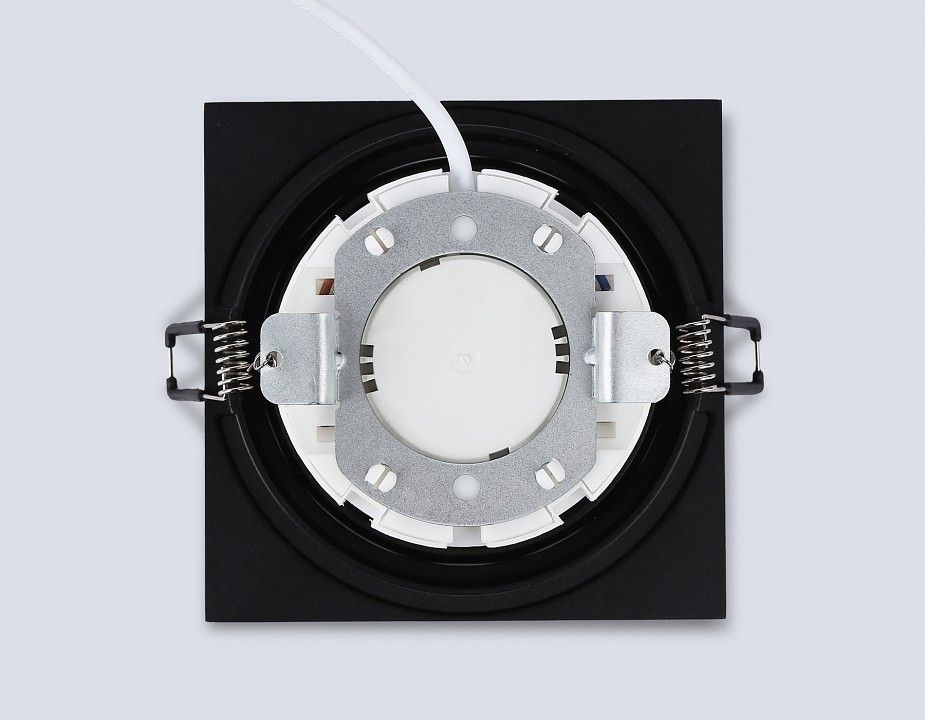 Встраиваемый светильник Ambrella Light TN TN51804