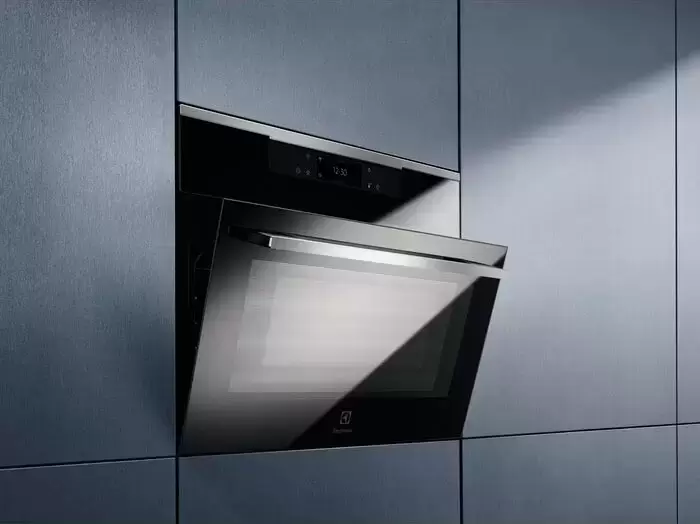 Духовой шкаф Electrolux KVLBE08X