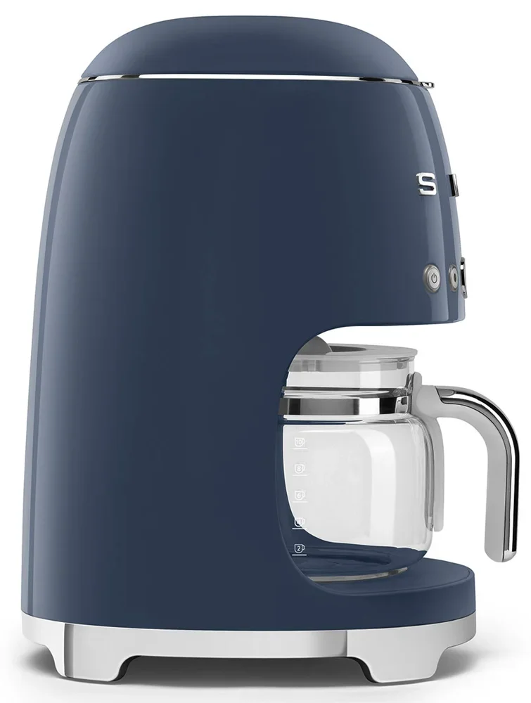 Капельная кофеварка Smeg DCF02NBEU