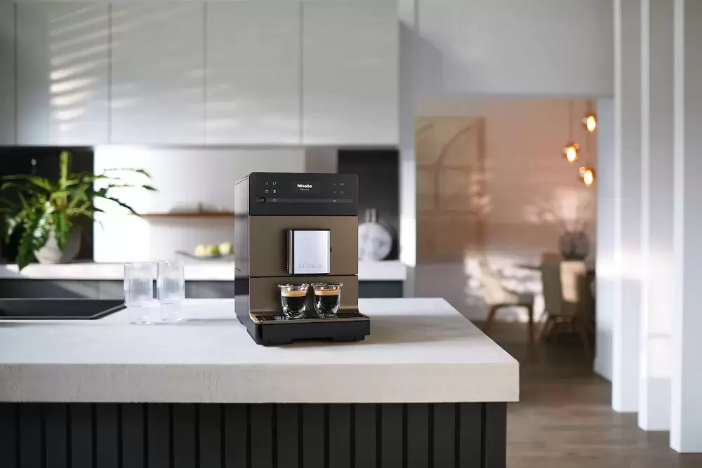 Кофемашина Miele CM 5710 Bronze
