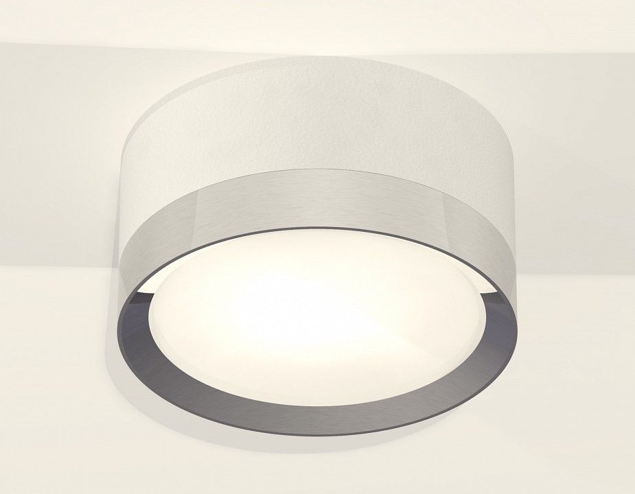 Накладной светильник Ambrella Light XS XS8101003