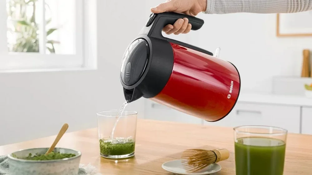 Чайник Bosch TWK7L464