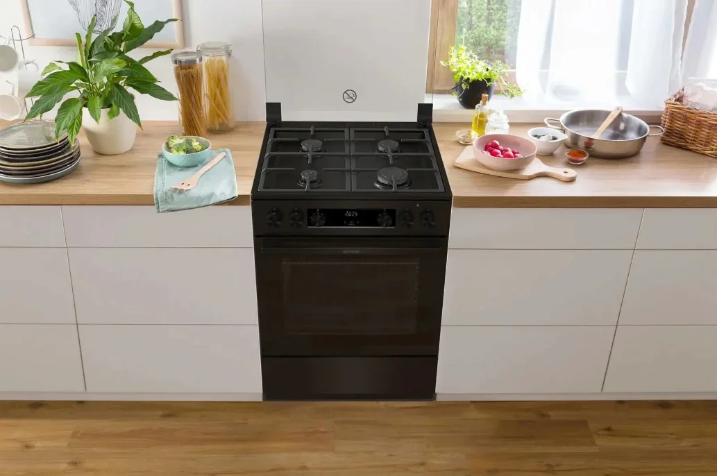 Комбинированная плита Gorenje GK6C44BF