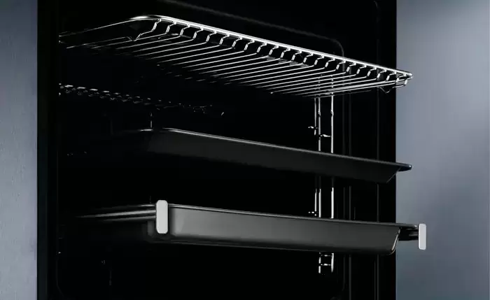 Духовой шкаф Electrolux EOD5C70BZ