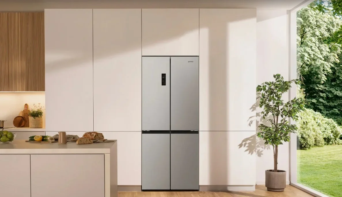 Холодильник Gorenje NRM819E61X
