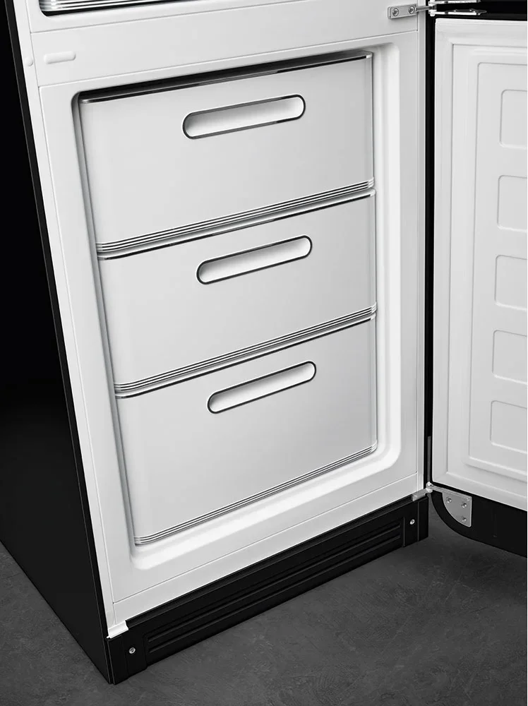 Холодильник Smeg FAB32RBL6