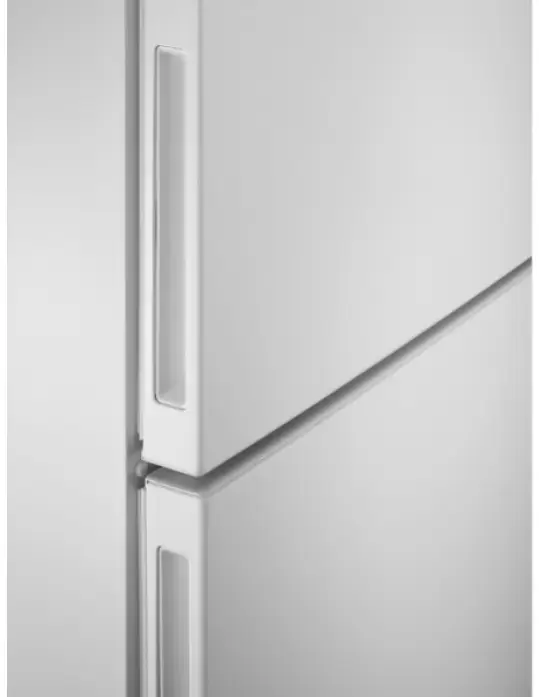 Холодильник Electrolux RNC7ME34W2