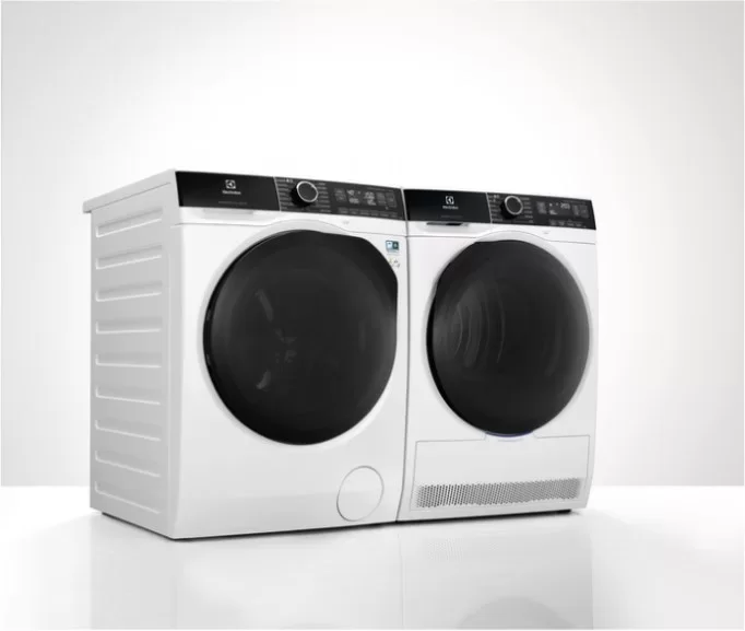 Стиральная машина Electrolux EW8F1R48B