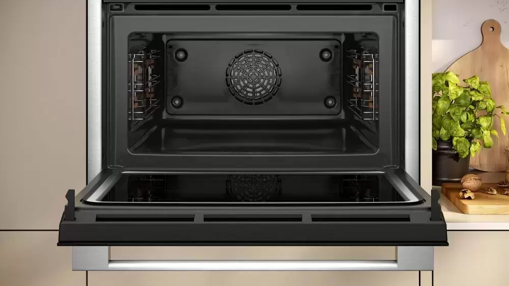 Компактный духовой шкаф с микроволнами Neff C24MR21N0