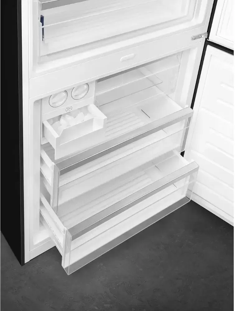 Холодильник Smeg FA490RBL
