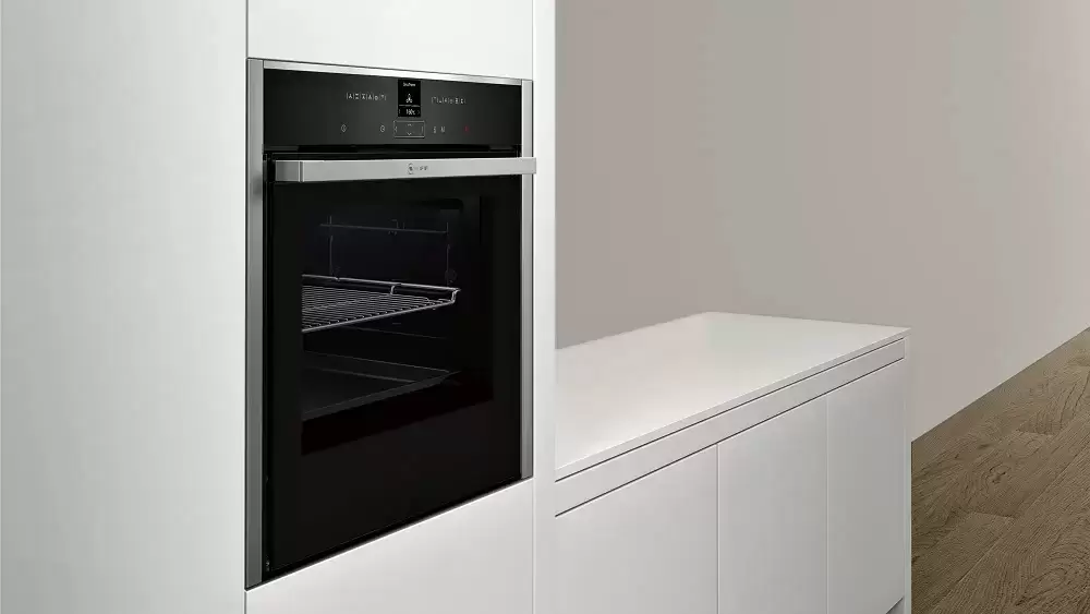 Духовой шкаф Neff B47CR32N0