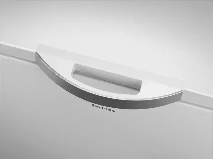 Морозильный ларь Electrolux LCB3LF31W0
