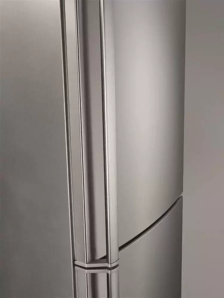 Холодильник AEG S83920CMXF