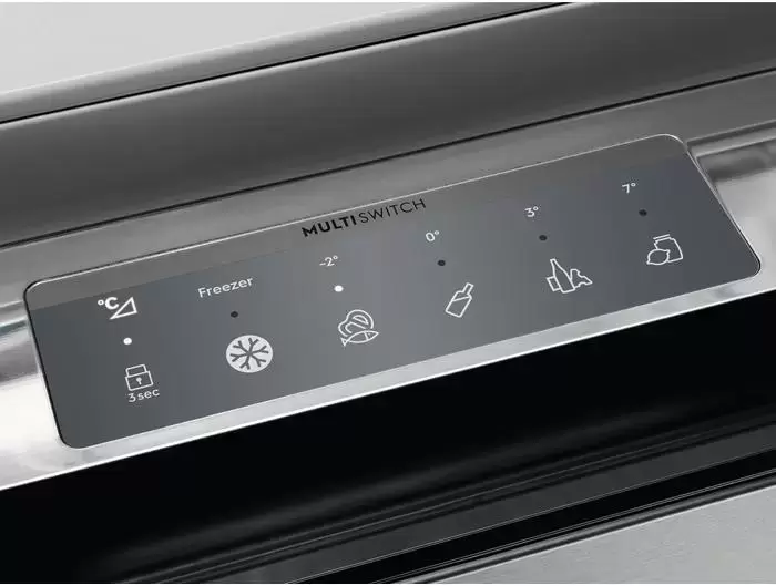 Холодильник Electrolux LLI9VF54X0
