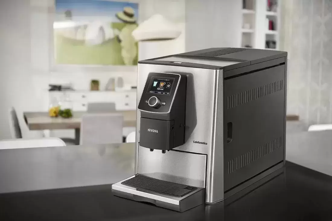 Кофемашина CafeRomatica Nivona NICR 825