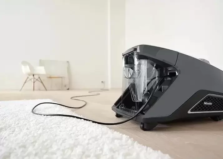 Пылесос Miele SKCF5 Blizzard CX1 Parquet PoweLine Graphite grey