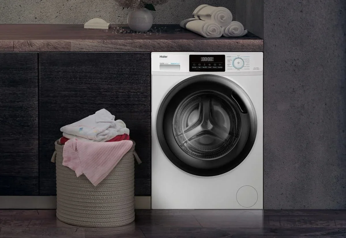 Стиральная машина Haier HW65-BP129301A