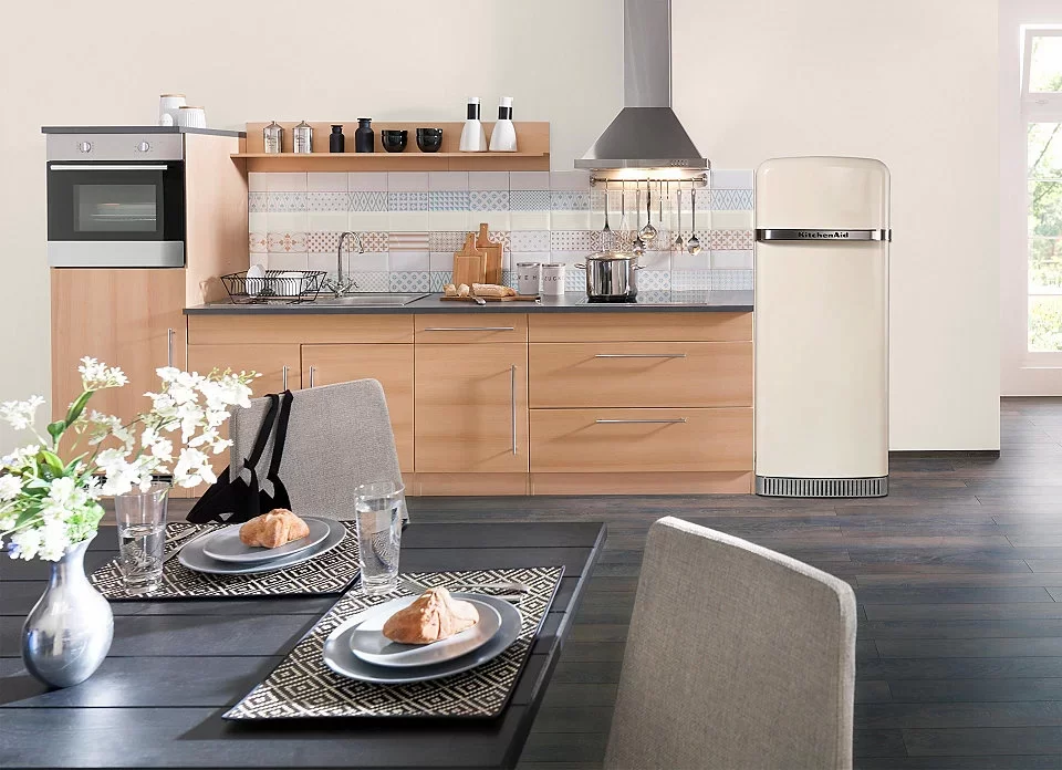Холодильник KitchenAid KCFMA 60150L
