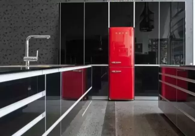 Холодильник Smeg FAB32RS7