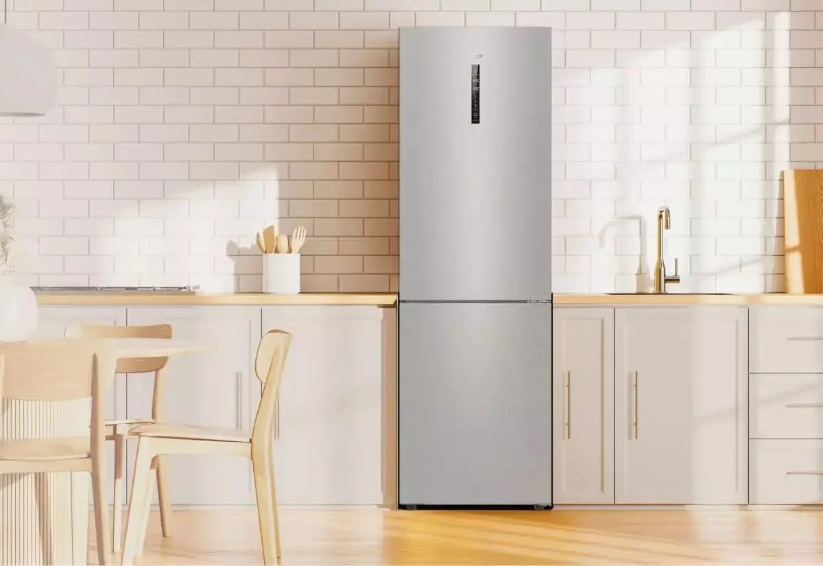 Холодильник Haier C4F637CXRGU1