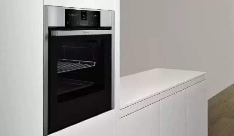 Духовой шкаф  Neff B45CR22N0