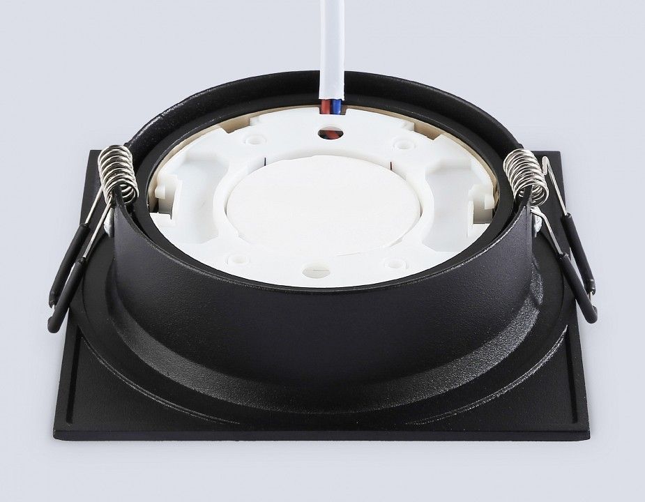 Встраиваемый светильник Ambrella Light TN TN52233