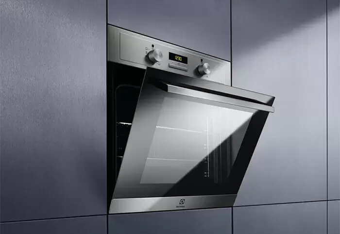 Духовой шкаф Electrolux EOH3C00BX