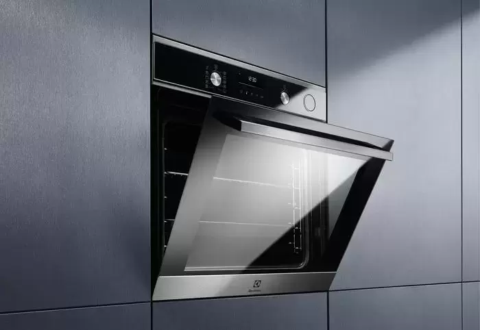Духовой шкаф Electrolux EOC6H76X