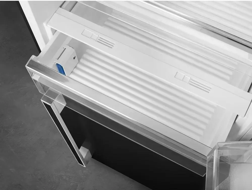 Холодильник Smeg FA490RBL