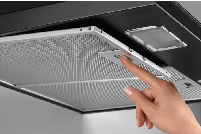 Вытяжка Electrolux EFC226B