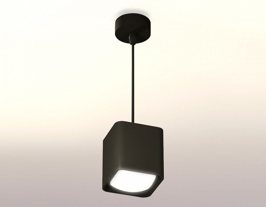 Подвесной светильник Ambrella Light XP XP7841002