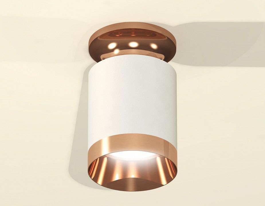Накладной светильник Ambrella Light XS XS6301200