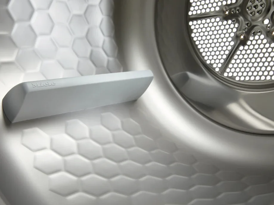 Сушильная машина Miele TED265WP новая, с витрины