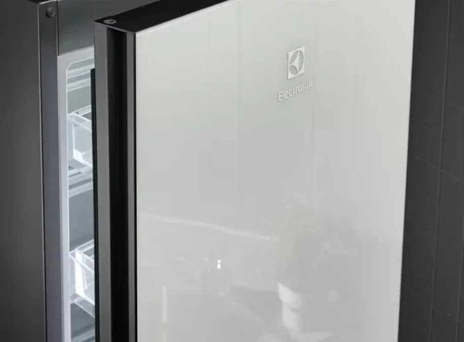 Холодильник Electrolux LNT 7ME36 G2