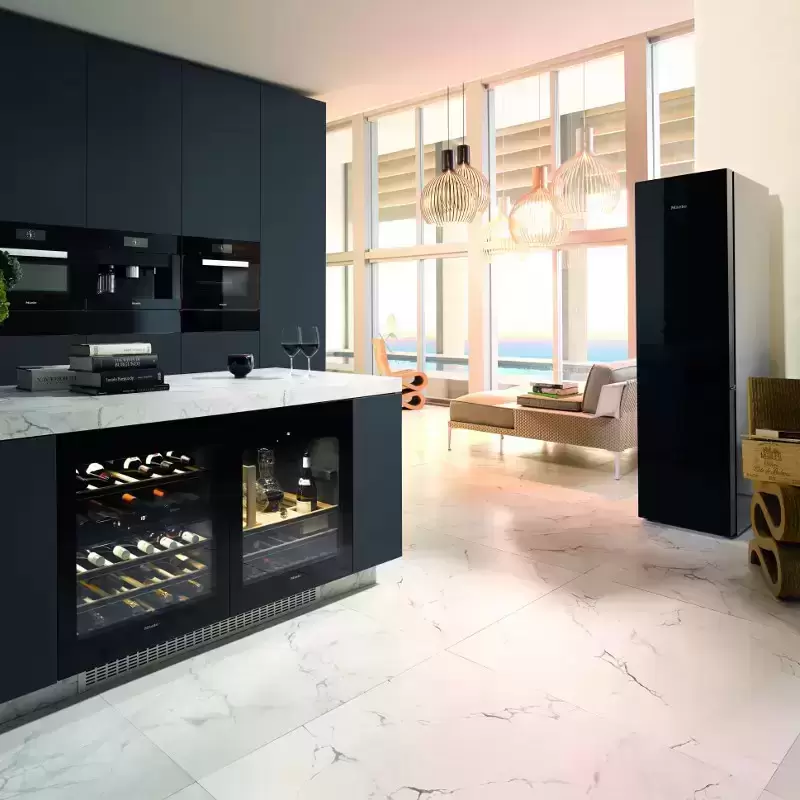 Холодильно-морозильная комбинация Miele KFN 29683 D obsw с витрины, новый (без фирменной коробки)