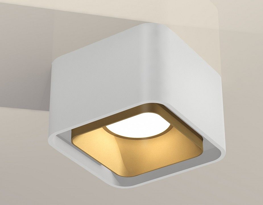 Накладной светильник Ambrella Light XS XS7832004
