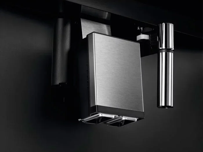 Встраиваемая кофемашина Electrolux KBC85T
