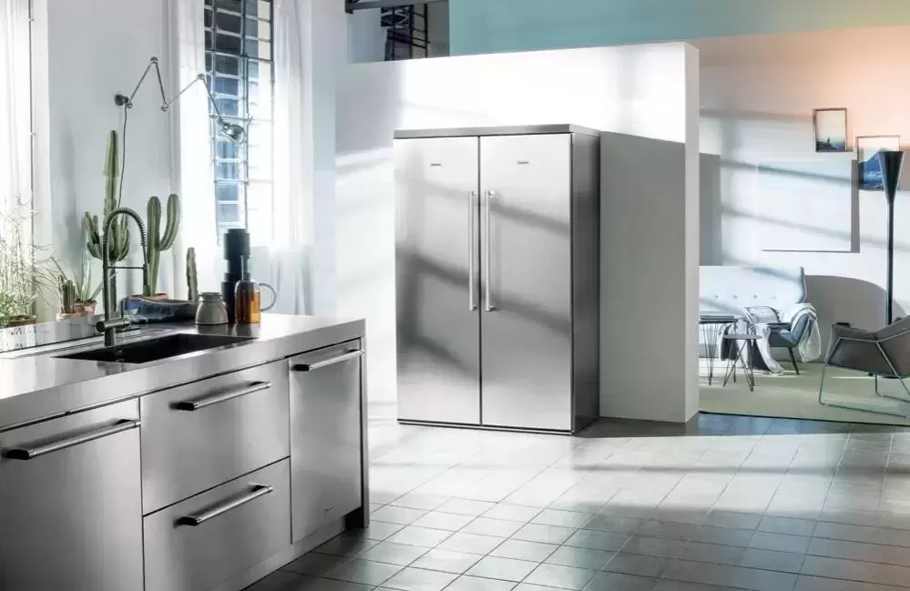 Холодильник KitchenAid KCFPX 18120