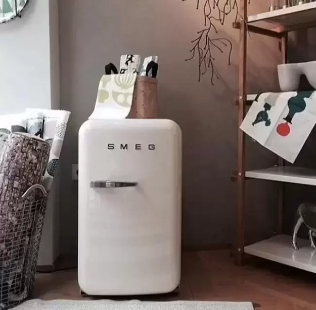 Мини-бар Smeg FAB5LCR