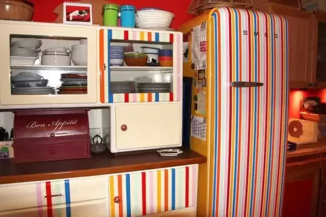 Холодильник Smeg FAB28RCS1