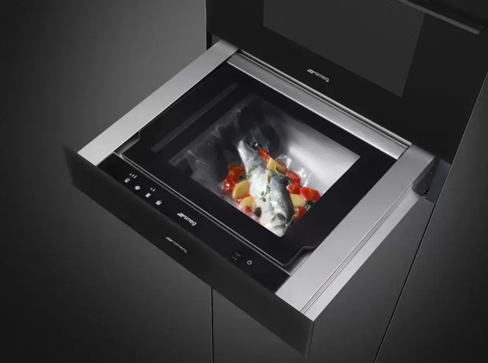 Вакуумный упаковщик Smeg CPV115B3