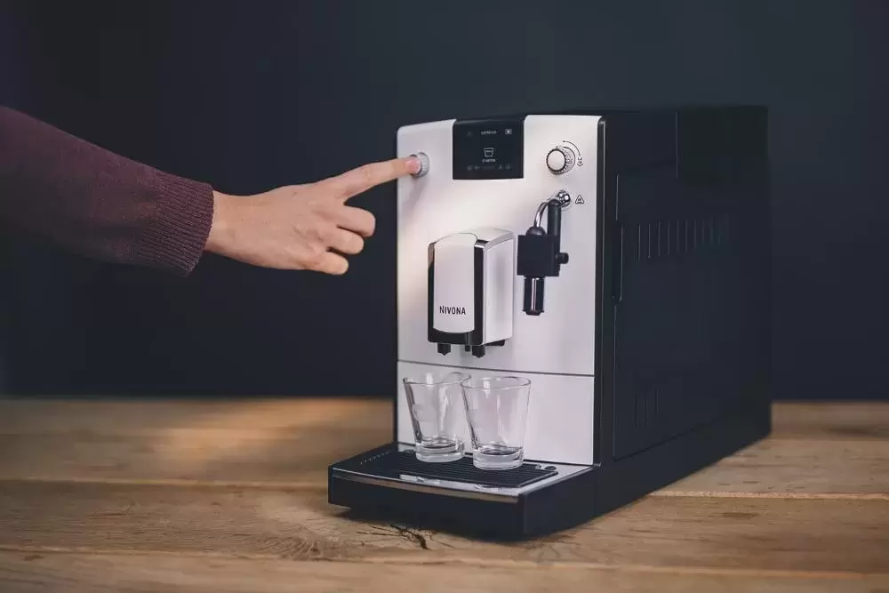 Кофемашина Nivona CafeRomantica NICR 560