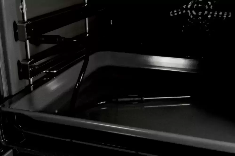 Духовой шкаф Bosch HBG557SB0R