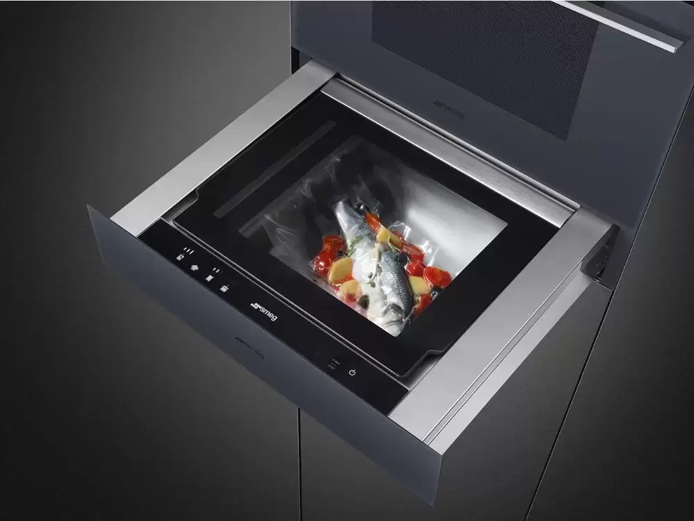 Вакуумный упаковщик Smeg CPV115G