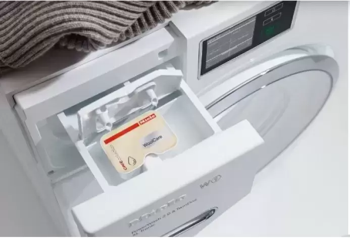 Стиральная машина Miele WEI865 WPS
