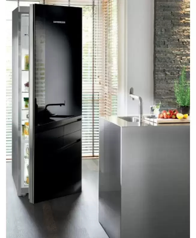Холодильник Liebherr KBgb 3864 Premium BioFresh