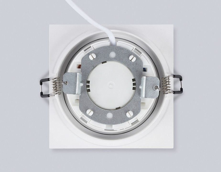 Встраиваемый светильник Ambrella Light TN TN51824
