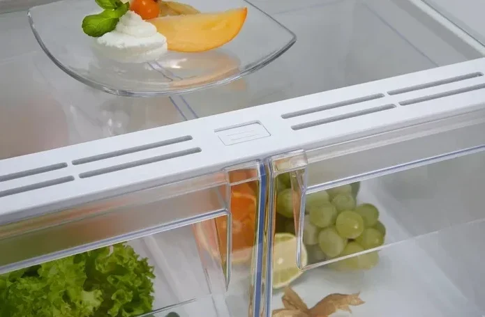 Встраиваемый холодильник Electrolux LNS5LE18S